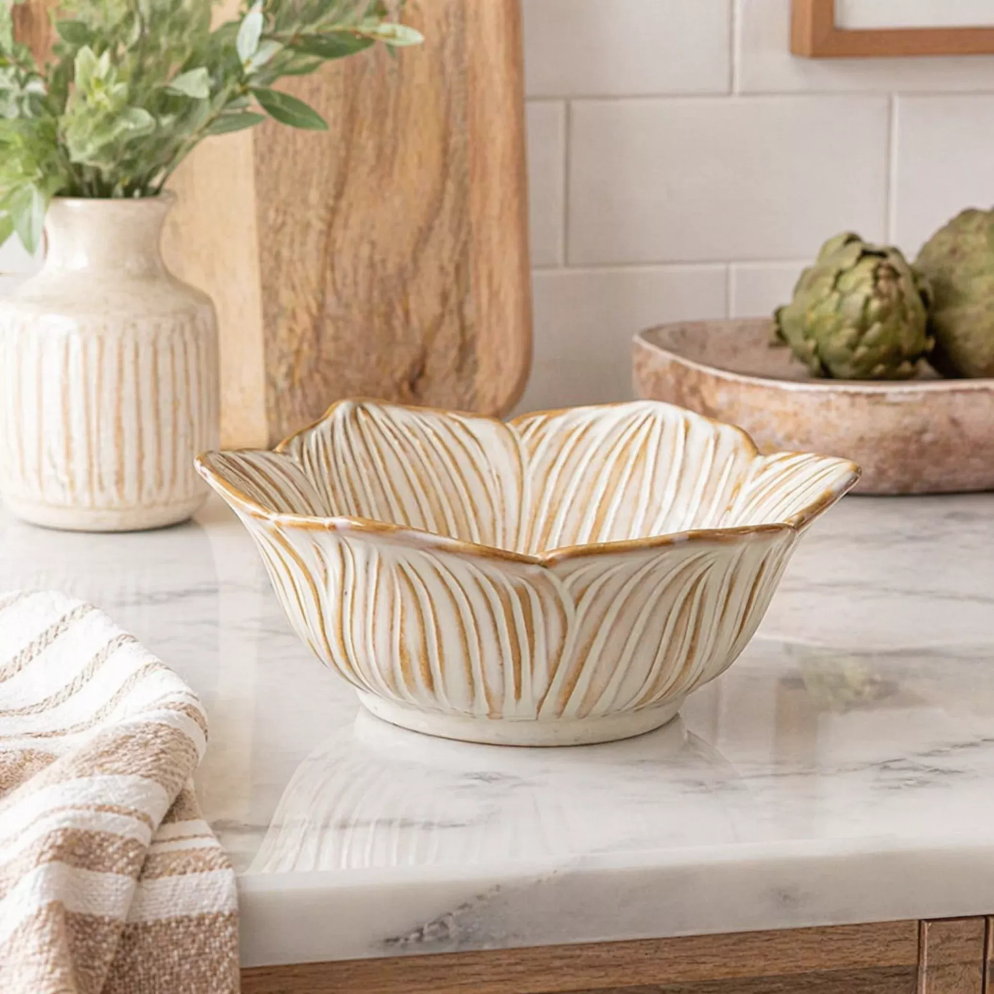 Beige Stoneware Flower Bowl