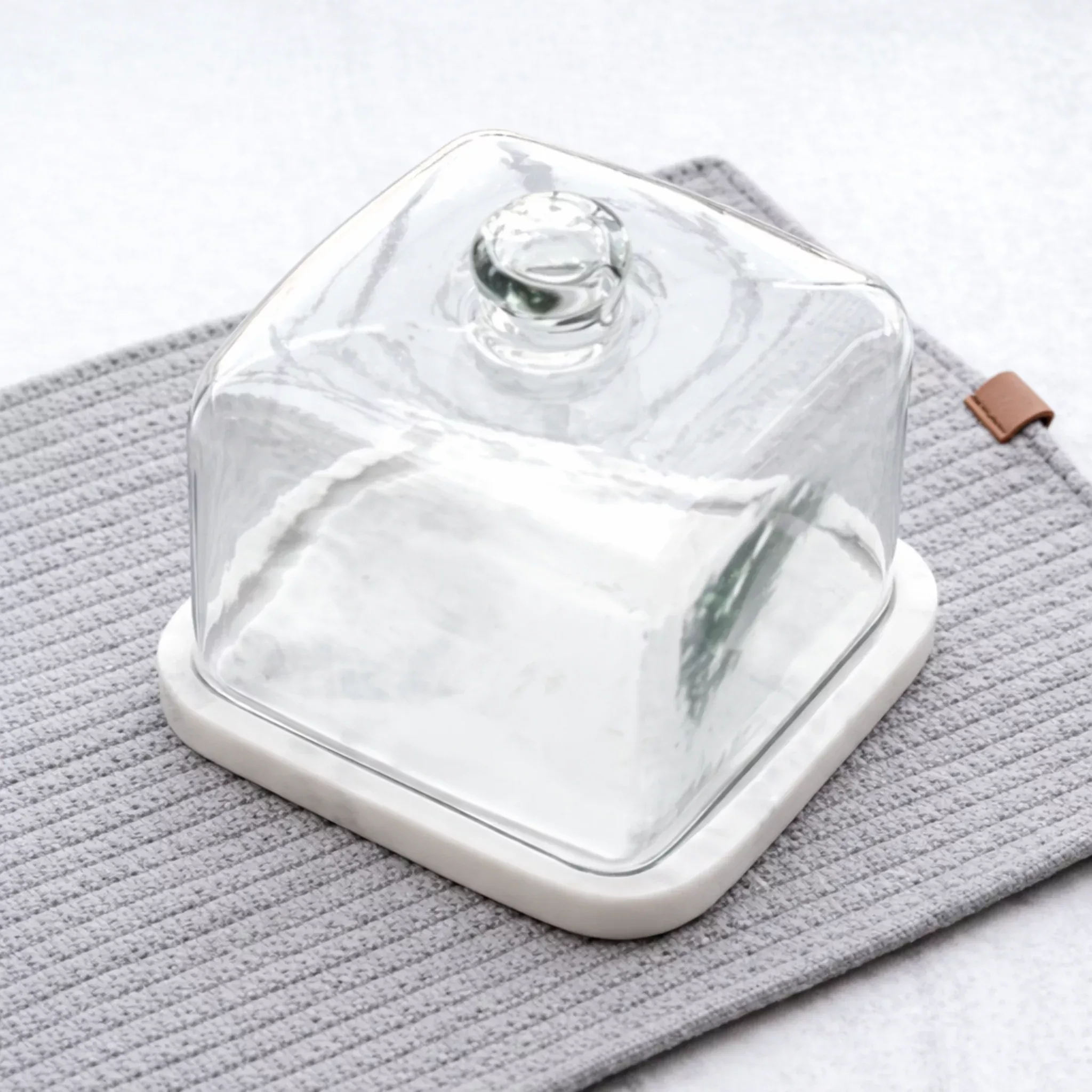 Glass Cheese Dome