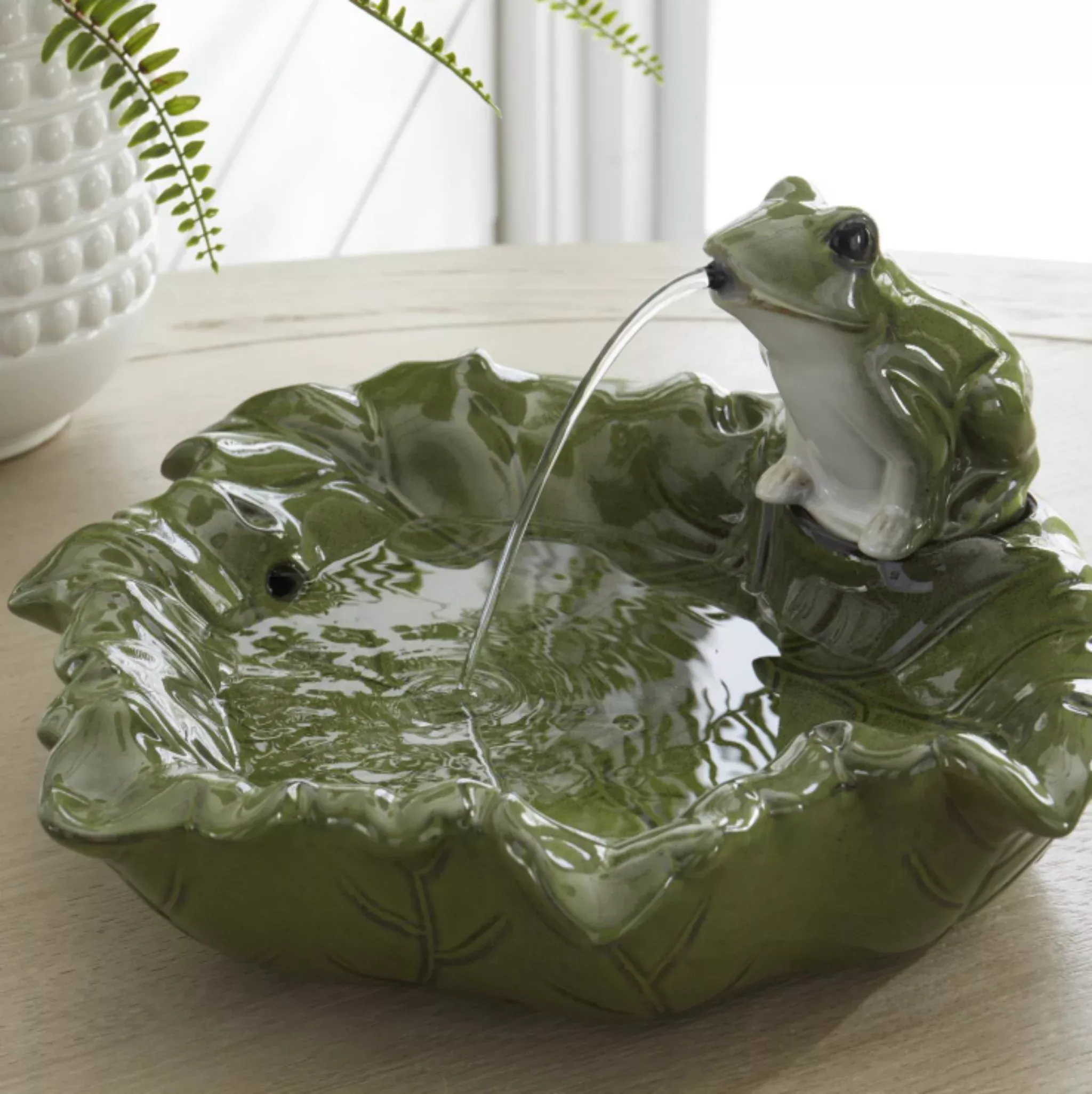 Lily Pad & Frog Ceramic Fountain