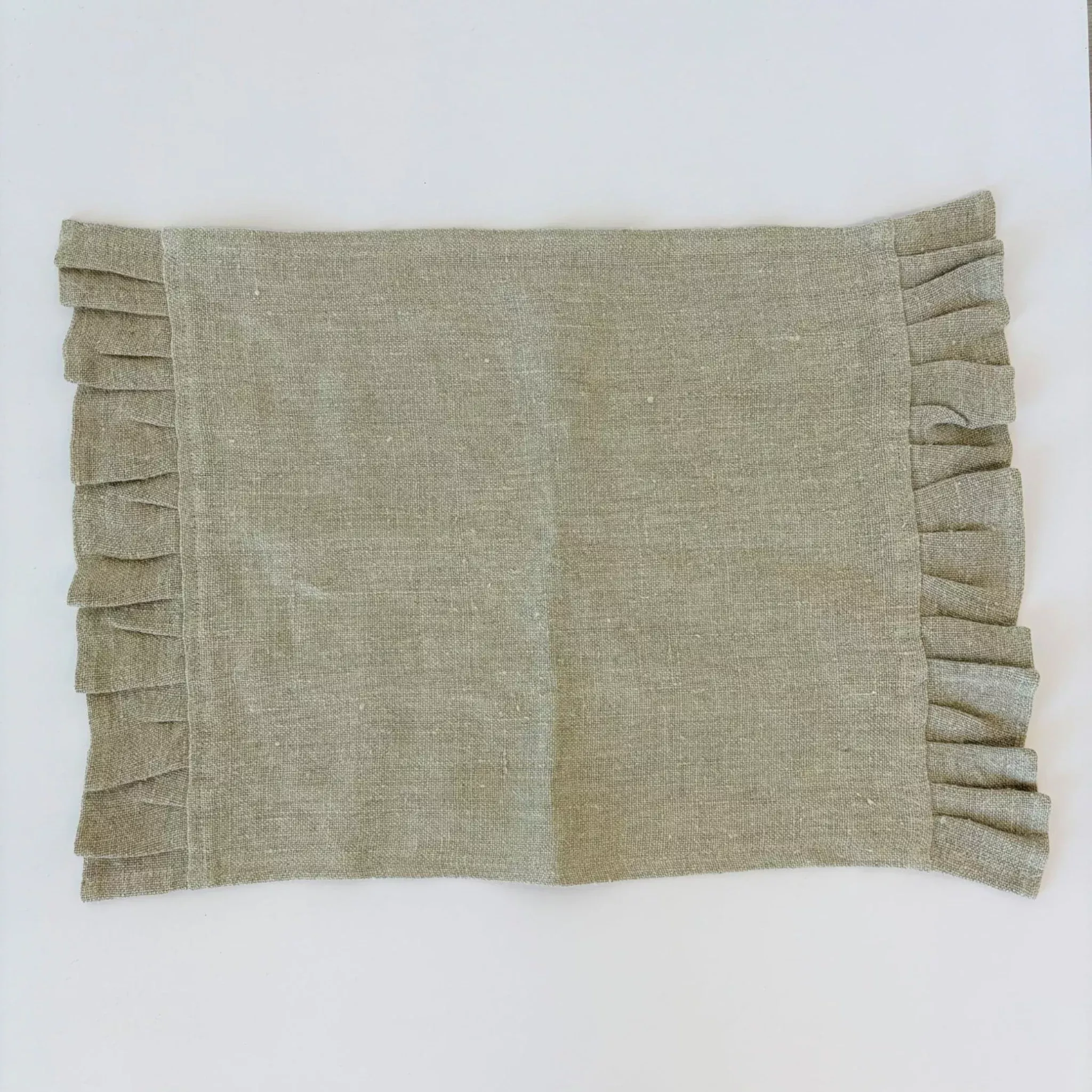 Ruffled Ol' Homespun Placemat